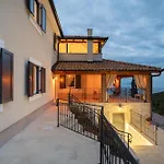 Villa Antonia - Private Pool & Panorama Kvarner View