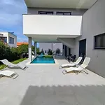 Holiday Home Dusa - With Pool