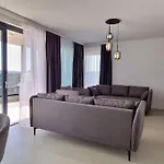 Apartments Mark 1 - 100 M From Sea