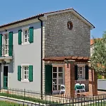 Villa Petra 5