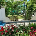 Komfortables Apartment In Rovinj Und Nur 500 Meter Zum Strand Mit Privater Terrasse
