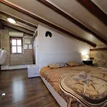 Traumhaftes Studio-Apartment Nur 400 Meter Zum Strand Inmitten Der Altstadt Von Rovinj