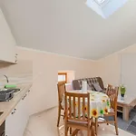 Modernes Apartment Mit Traumhafter Aussicht, Pool, Privatparkplatz, Wifi