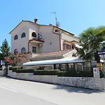 Komfortables Apartment Nur 5 Minuten Zum Zentrum Von Rovinj