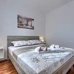 Holiday Home Tina By Interhome