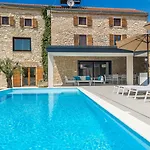 Charming Stone Villa Cx With Large 50M2 Heated Pool