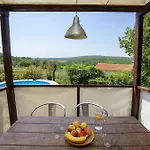 Holiday Home Deborah With Private Pool