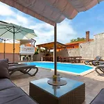 Villa Marko - Apartment A3 - Mpolo