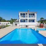 Holiday House In Rural Istria With Pool And Hydromassage