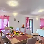 Villa Glory