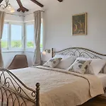 Villa Vespera