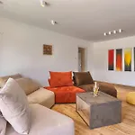 Villa Momare