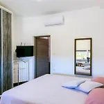 Elvira - Apartment Ulika - Mpolo