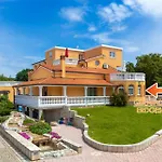 Villa Marko