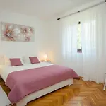 Apartment Nera