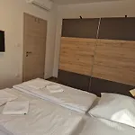 Villa Karizma - Sea View, Swimming Pool, Hot Tub, Brijuni, Fazana, Peroj