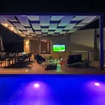 Villa Monvue Motovun With Pool And Stunning View