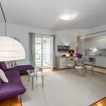 Apartment In Porec - Istrien 53172