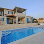 Villa Babudri By Interhome