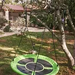 Cozy Apartment In Premantura With Wifi