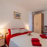 Apartments Percan With Pool