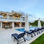 Villa Frani By Interhome
