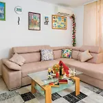 2 Bedroom Gorgeous Apartment In Rabac