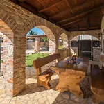 Cozy Home In Porec With Jacuzzi