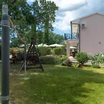 Lovely Home In Marcana With Jacuzzi