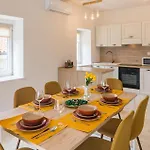 Nice Home In Labin With Outdoor Swimming Pool