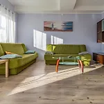 3 Bedroom Pet Friendly Apartment In Pula