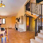 2 Bedroom Beautiful Home In Liznjan