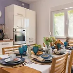 4 Bedroom Beautiful Home In Medulin