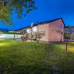 2 Bedroom Awesome Home In Valbandon