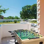 3 Bedroom Stunning Home In Nedescina