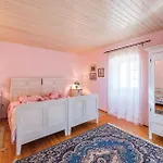 Beautiful Home In Markovac With Wifi