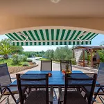 Awesome Home In Radmani With Wifi