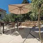 Nice Apartment In Pula With Wifi