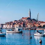 Amazing Apartment In Rovinj With Wifi