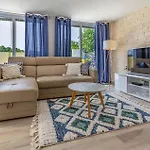 Beautiful Home In Kavran With Kitchen