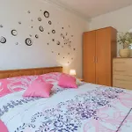 2 Bedroom Lovely Apartment In Fazana