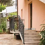 Awesome Apartment In Fazana With Kitchen