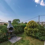 2 Bedroom Cozy Apartment In Veli Jezenj