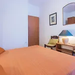 2 Bedroom Nice Apartment In Pula