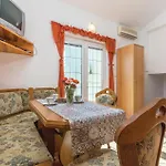 Nice Studio In Labin With Wifi
