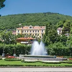 1 Bedroom Gorgeous Apartment In Opatija