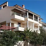 Cozy Apartment In Rabac With House Sea View