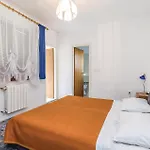 Lovely Apartment In Brsec With House Sea View