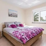 Cozy Home In Fazana With Outdoor Swimming Pool