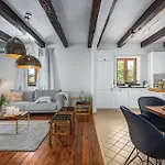 Nice Home In Cabrunici With Wifi